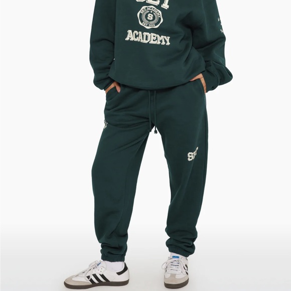 Set active size medium set academy sweatpants 
 
New without tags - Picture 1 of 6